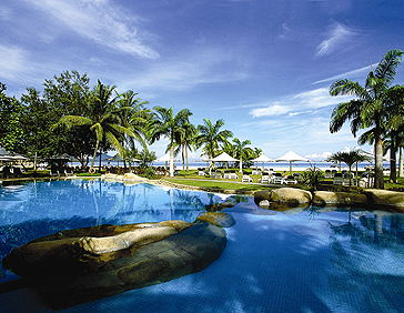 Shangri La Rasa Ria Resort_04_Pool
